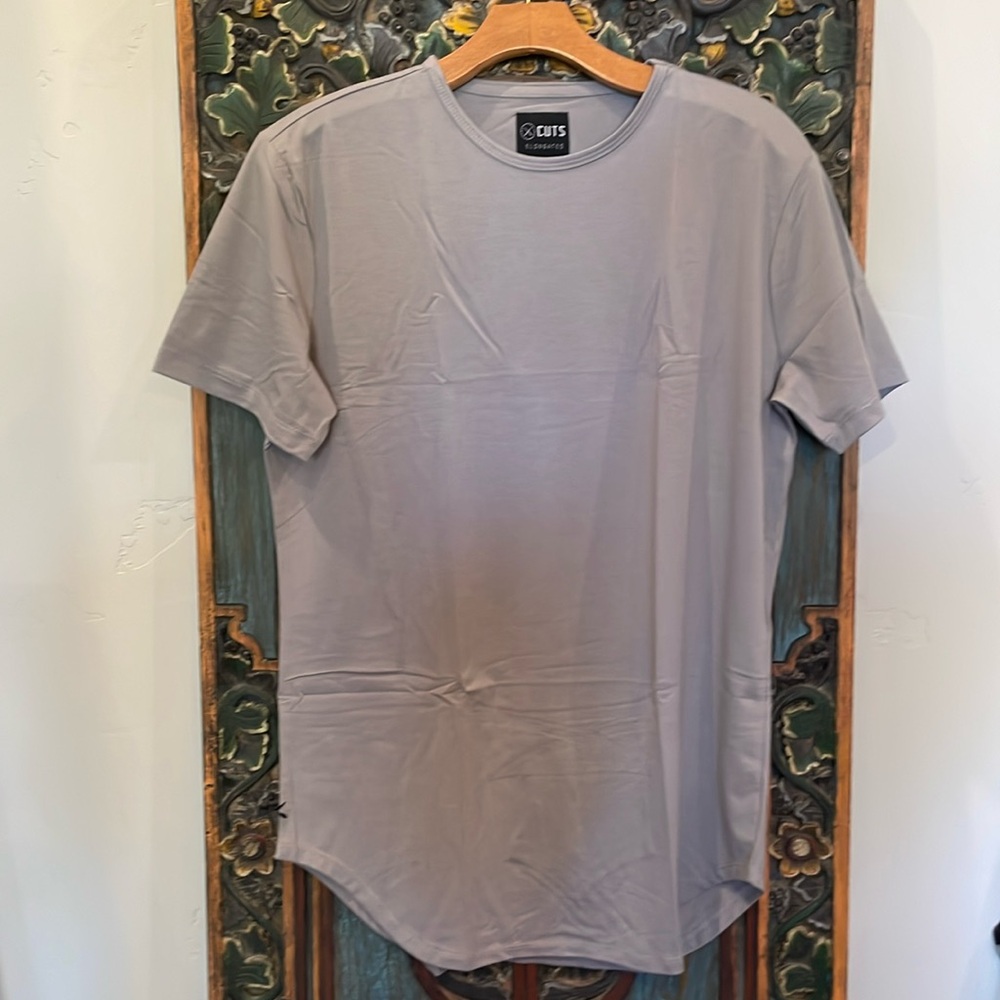 NWT HIGH END CUTS ELONGATED TEE IN THE COLOR GRANITE MEN’S SIZE M